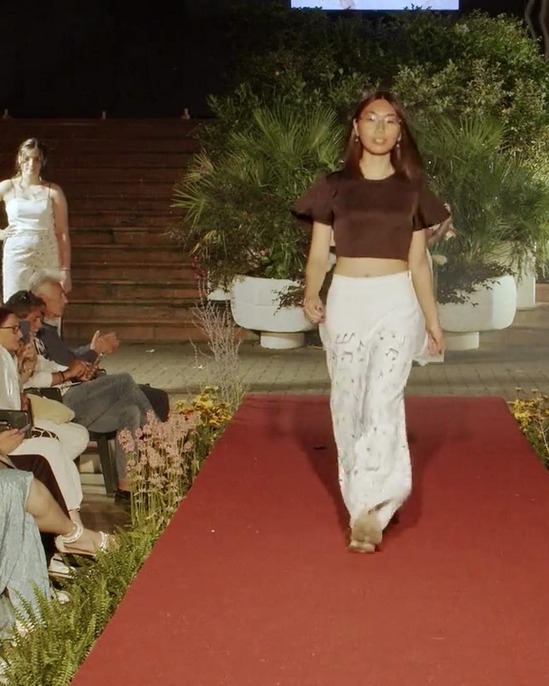 Seconde · Look 002